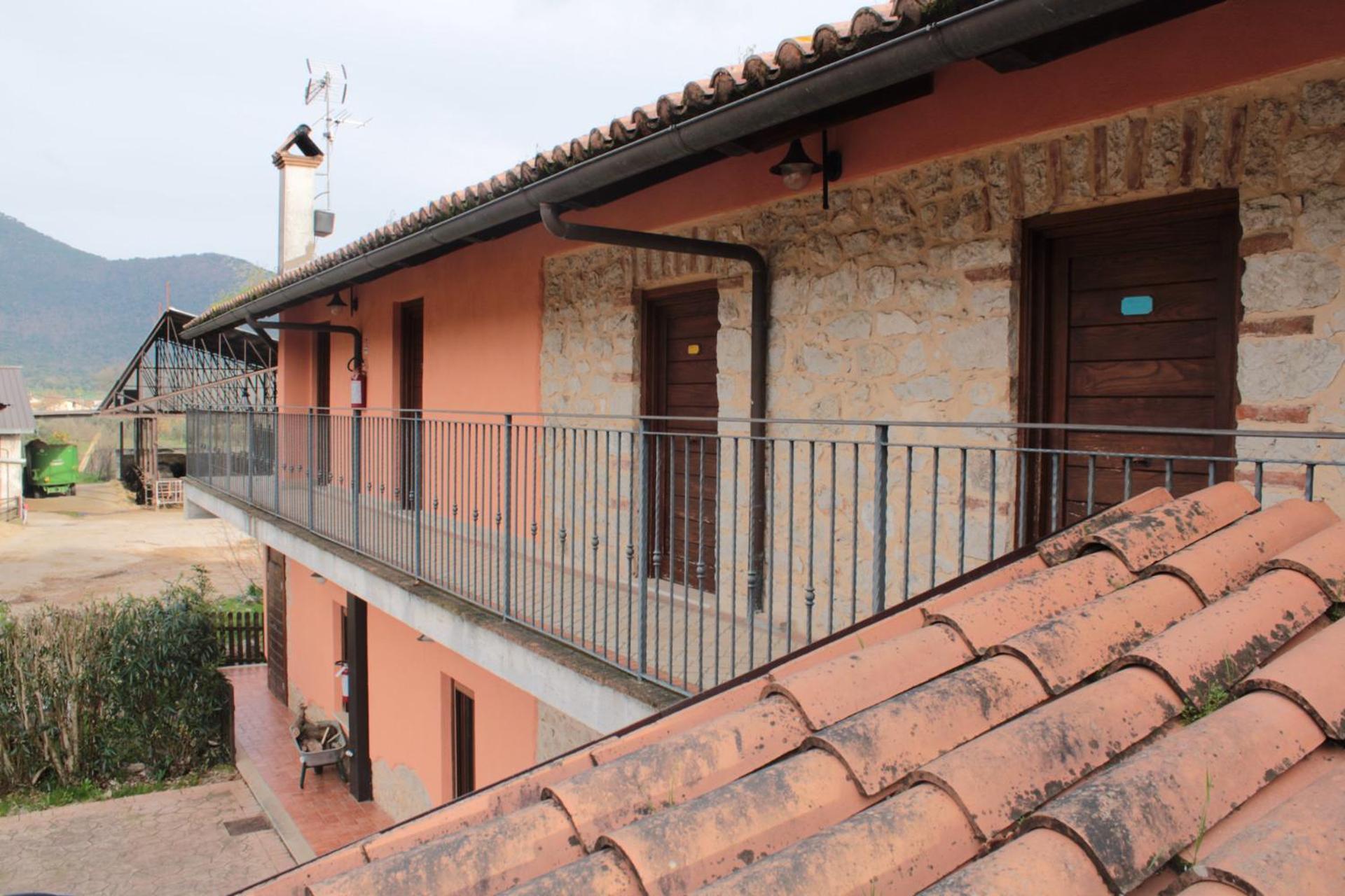 La Fattoria Di Carlotta Maenza Exterior foto